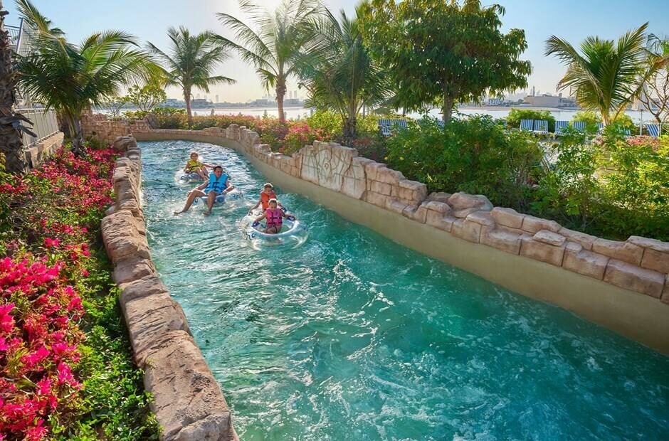Aquaventure waterpark lazy river